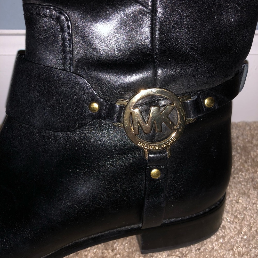 WOMEN’S MICHAEL KORS BOOTS - Picture 2 of 4